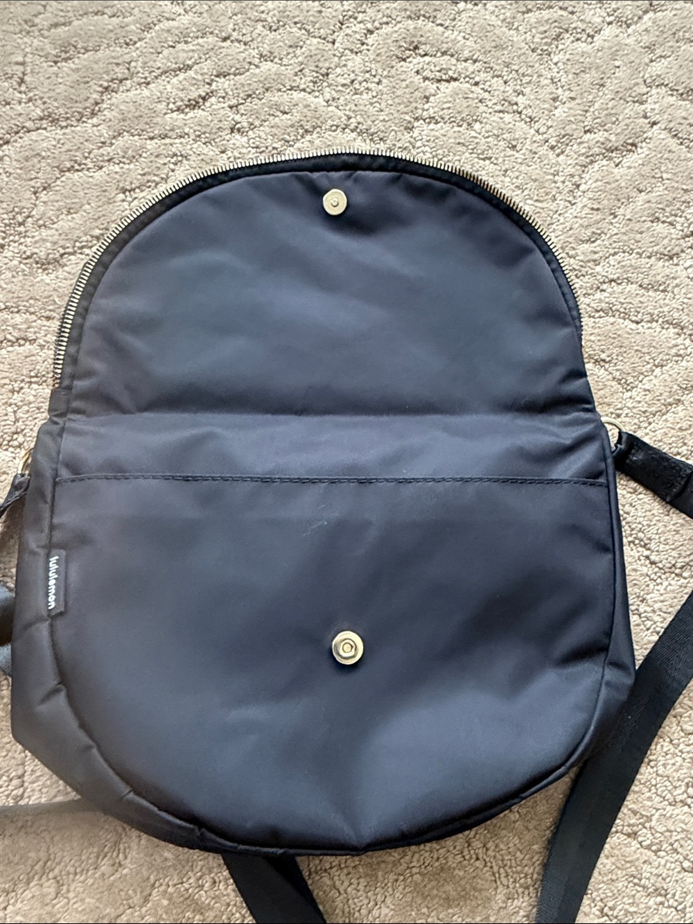 Lululemon All Night Festival Bag 5L Black Crossbody Bag with Gold Logo - Picture 4 of 5